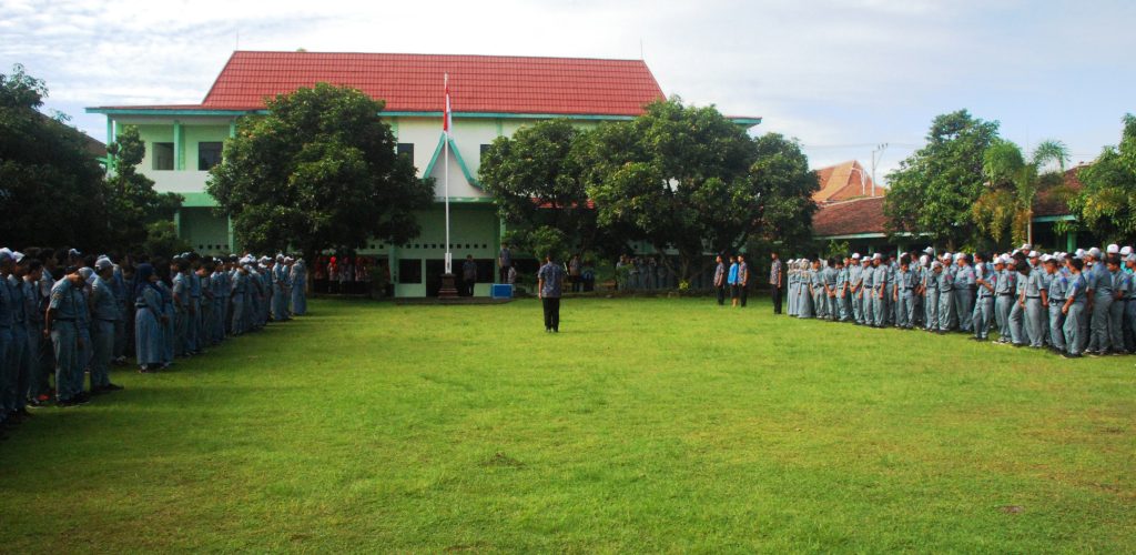 Upacara Hari Pahlawan 10 November 2016 SMK Ganesha Tama Boyolali