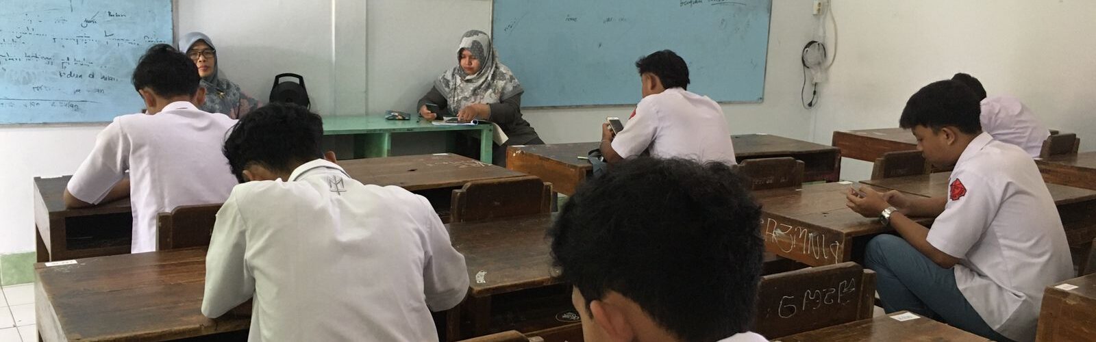 Hari Pertama Ujian Penilaian Tengah Semester (PTS) T.A 2022-2023