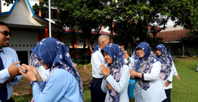 Masuk Sekolah Setelah Libur Lebaran di Awali dengan Halal bi Halal