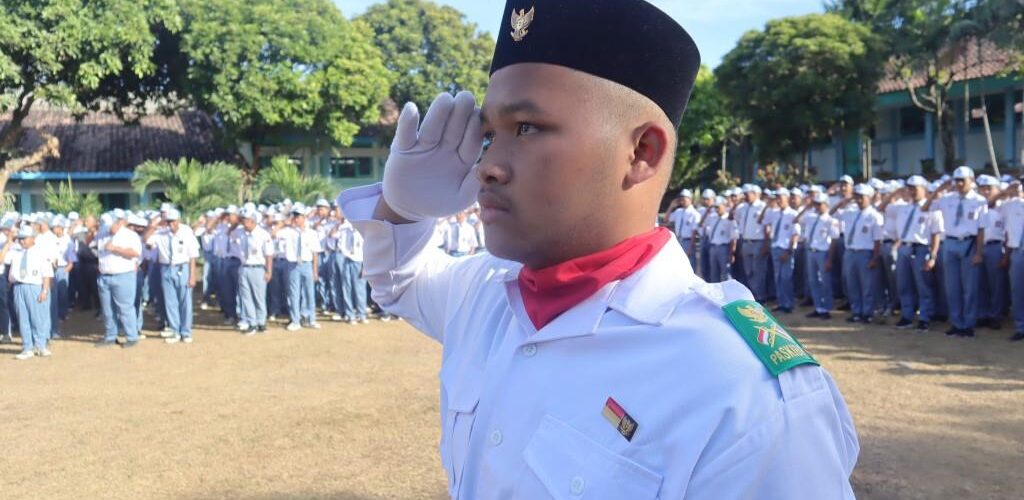 Upacara Bendara Memperingati Hari Kemerdekaan Indonesia