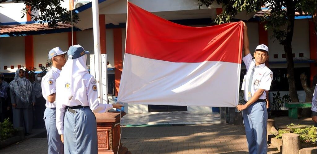 Upacara Bendera Senin, 4 September 2023 “Peningkatan Ketertiban dan Kedisiplinan di Sekolah”
