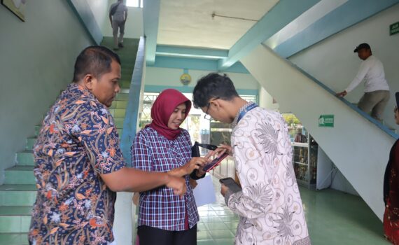 Penerimaan Rapor ATS (Assesmen Tengah Semester)