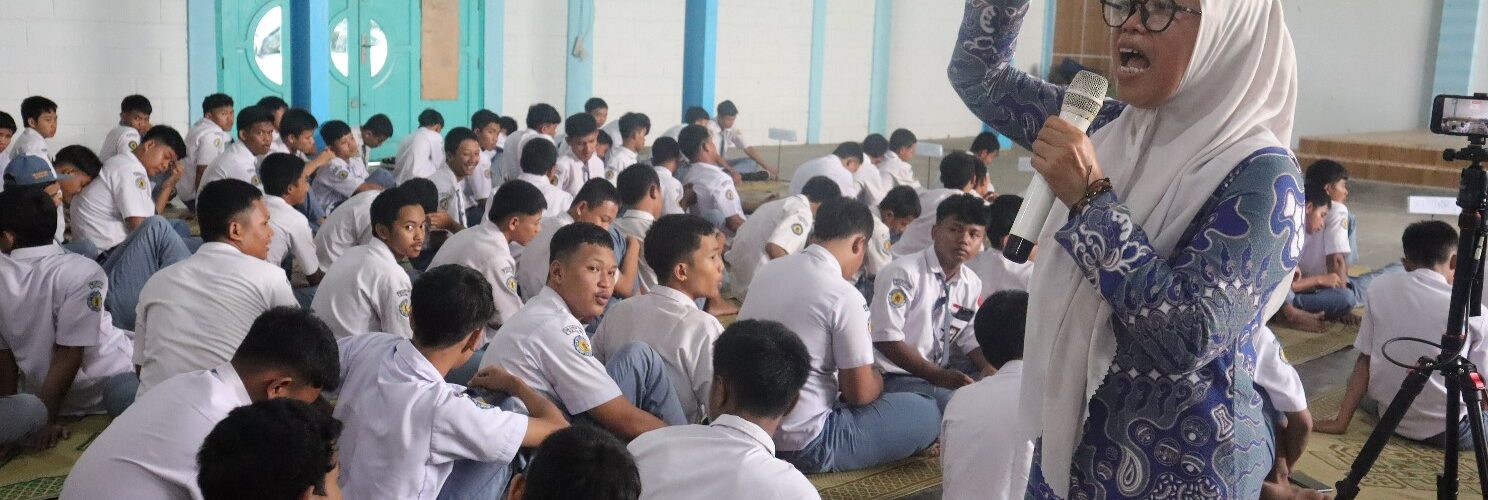 Tonton Video Full Kegiatan Belajar Mengajar Guru Tamu  dari KPU Boyolali